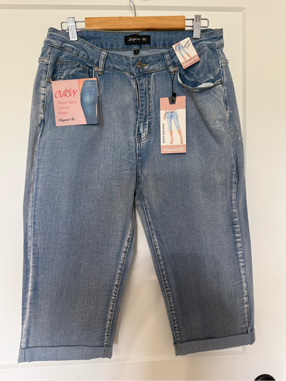 Curvy Light Blue Women’s Capri Jeans
